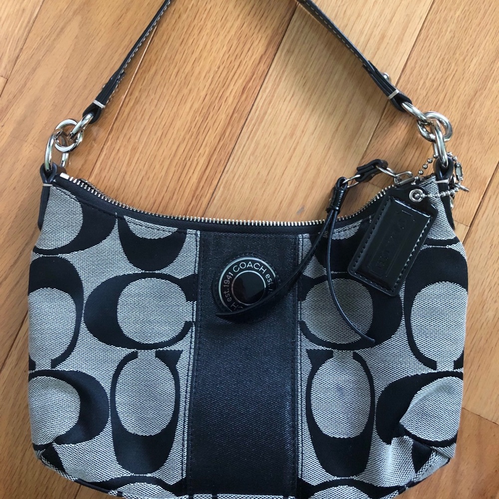 Black Coach Hobo Bag